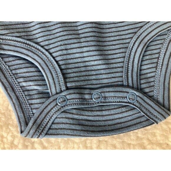 Carter’s Baby Boy Bodysuits 12M Lot of 4 – Cute Sayings & Stripes - Picture 6 of 6